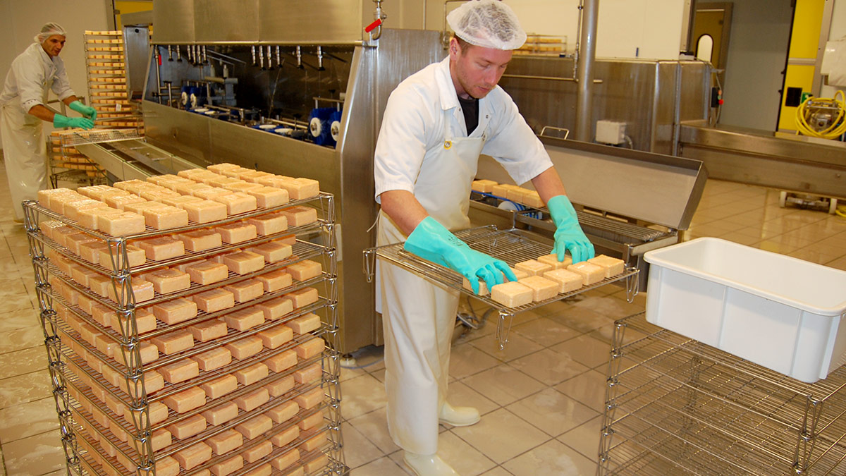Magasin LEDUC — affinage du Maroilles